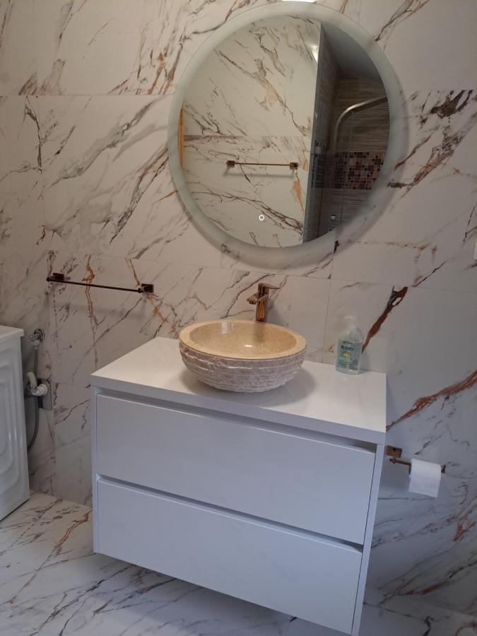 Apartman Vidas Palit Екстериор снимка