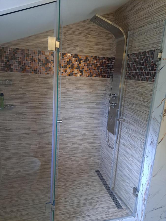 Apartman Vidas Palit Екстериор снимка