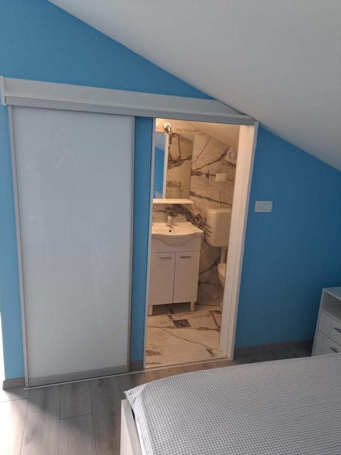 Apartman Vidas Palit Екстериор снимка